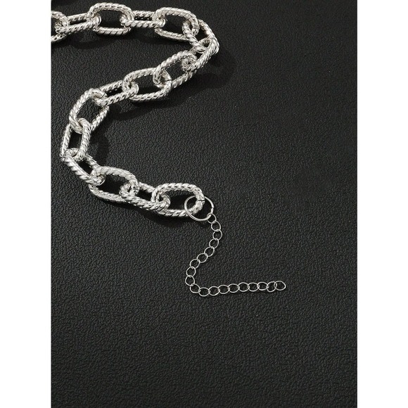 Minimalist chunky gold Chain Necklace - Picture 8 of 10